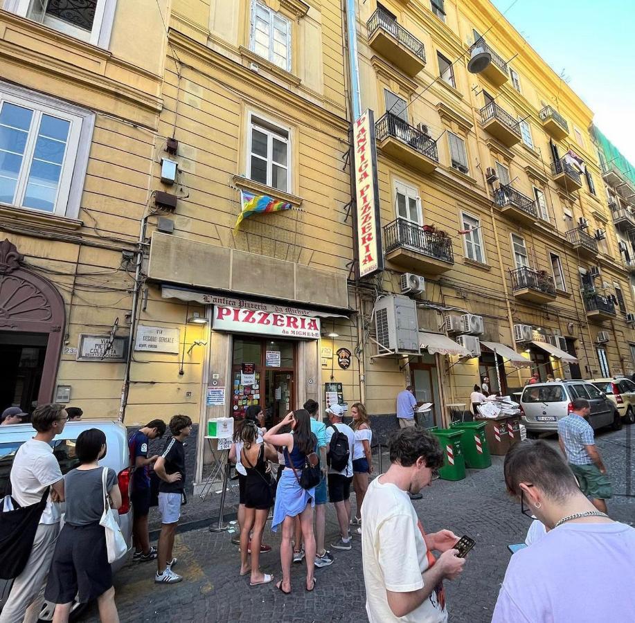 Casa Vacanze The Fortress Lejlighed Napoli Eksteriør billede