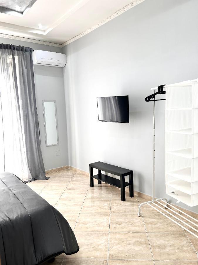 Casa Vacanze The Fortress Lejlighed Napoli Eksteriør billede