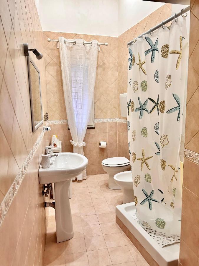 Casa Vacanze The Fortress Lejlighed Napoli Eksteriør billede