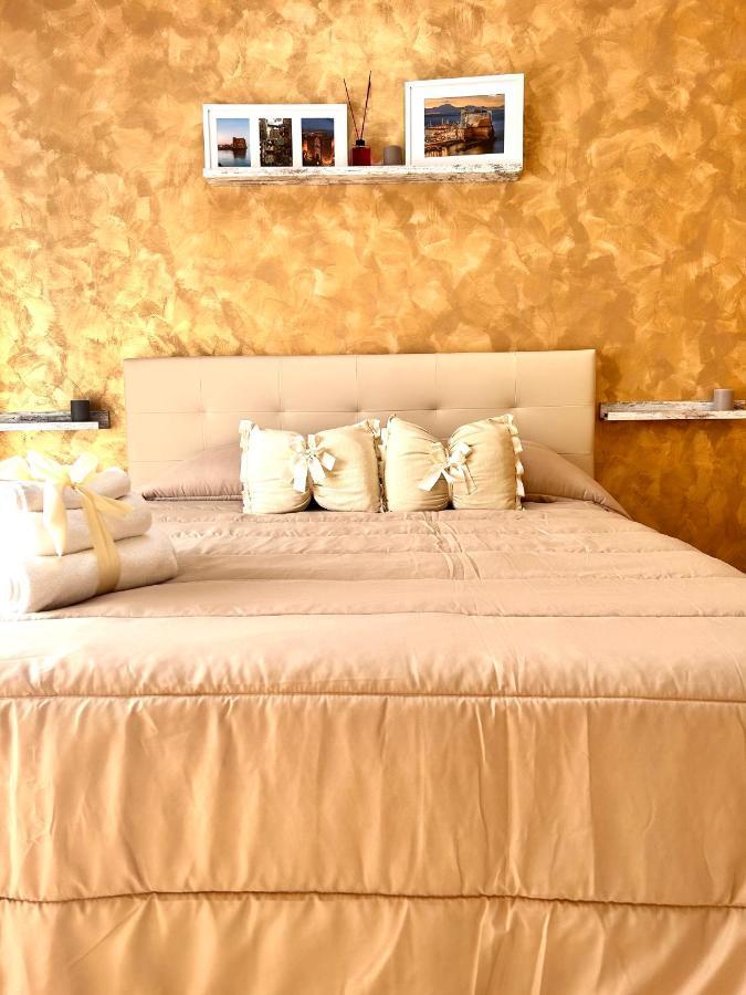 Casa Vacanze The Fortress Lejlighed Napoli Eksteriør billede